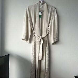 Miiyu Simons Cream Long Robe with Belt and pockets
